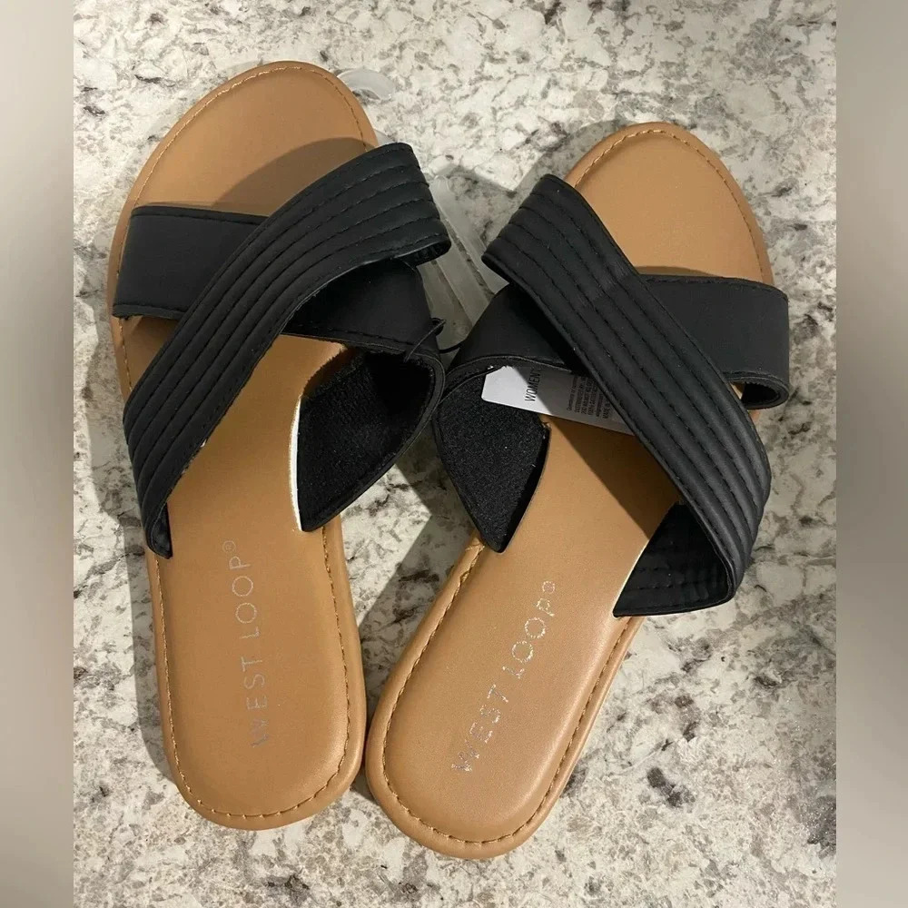 West Loop cross strap black tan sandals Size Small 5/6 New with Tags